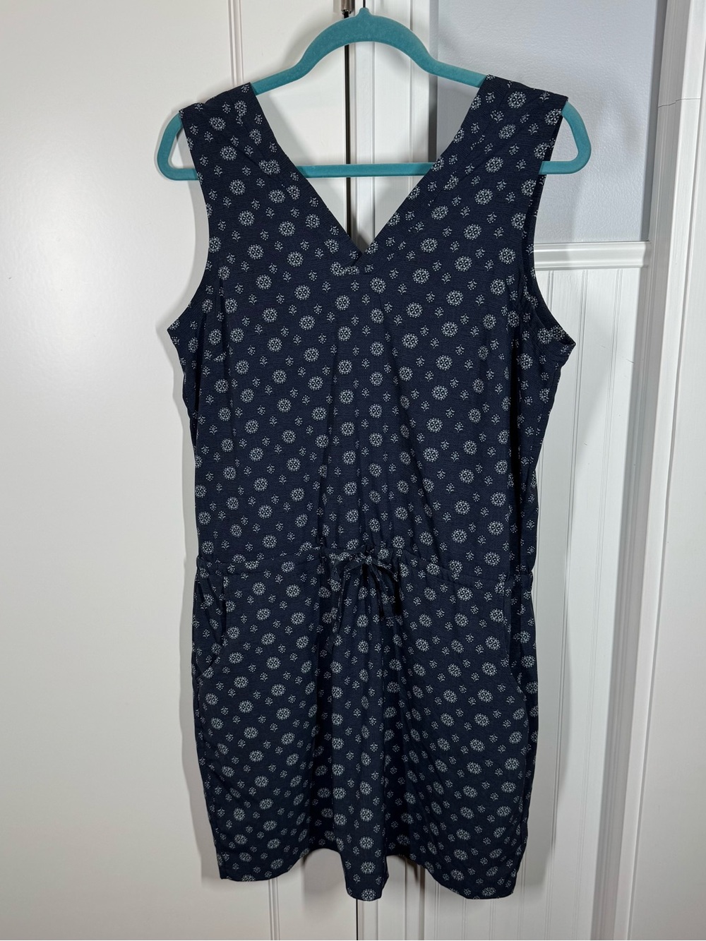Toad&Co Sunkissed Liv navy blue Dress size medium outdoor hiking minimalist